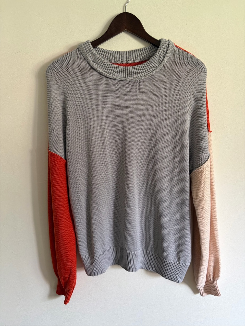 Colorblock Crewneck lightweight Sweater in Gray, Orange, and Cream
